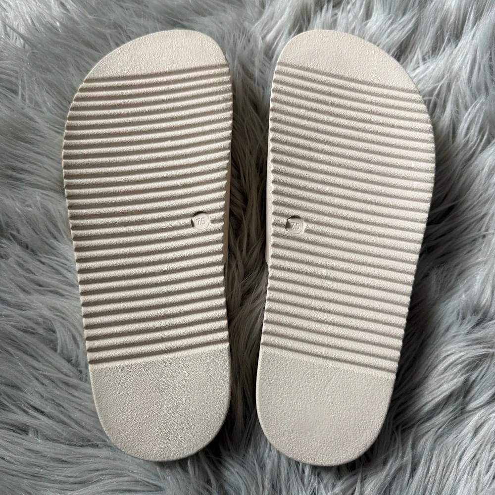 STEVE MADDEN Mandie Slide Sandal Size 7.5 NWOB